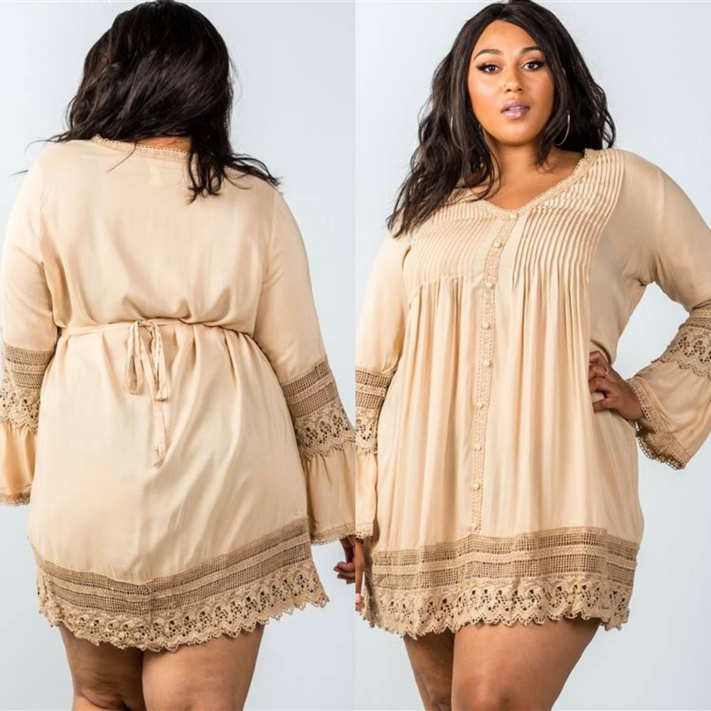 Boho Pleated Button Crochet Mini Dress (Plus)